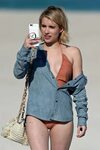 Emma Roberts - Famous Nipple